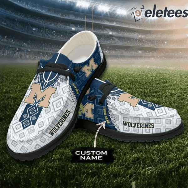 Michigan Wolverines Custom Name Native American Pattern HD Shoes