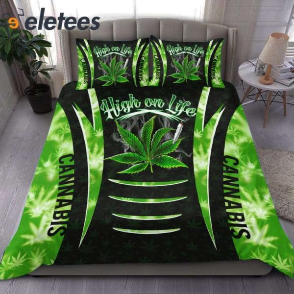Cannabis High In Life Bedding Set