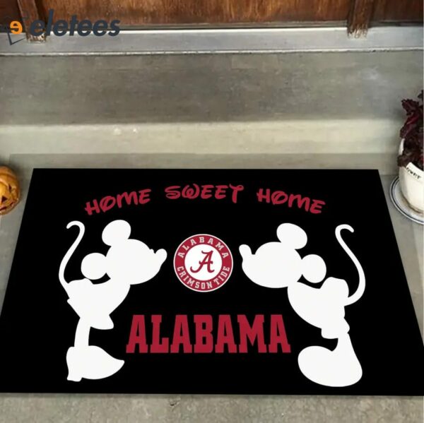 Mickey and Minnie Mouse Kissing Alabama Football Funny Doormat Decor Sweet Home