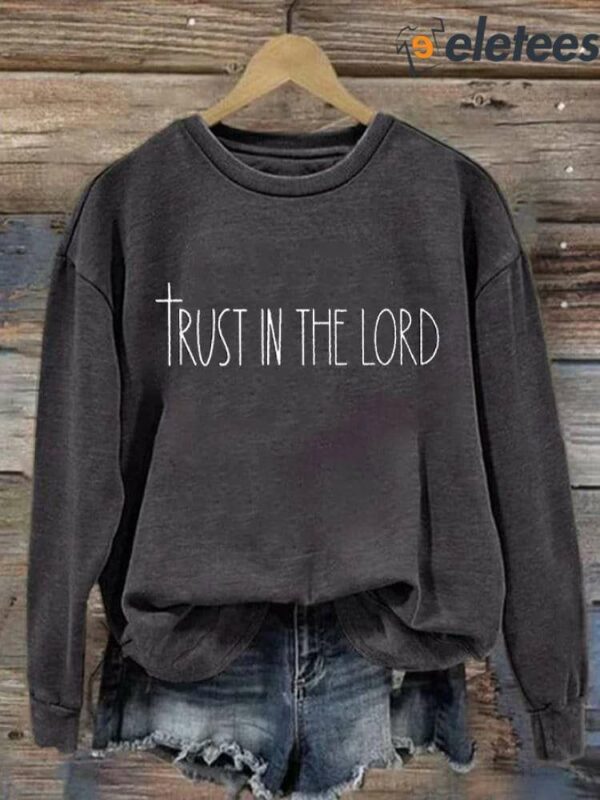 Women’s Trust In The Lord Print Hooded Sweatshirt