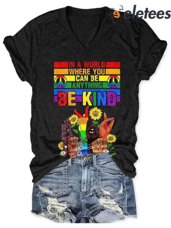 V-Neck Retro Hippie In A World Where You Can Be Anything Be Kind Print Shirt