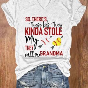 V neck Retro Baseball These Kids They Kinda Stole My Heart They Call Me Grandma Print T Shirt2