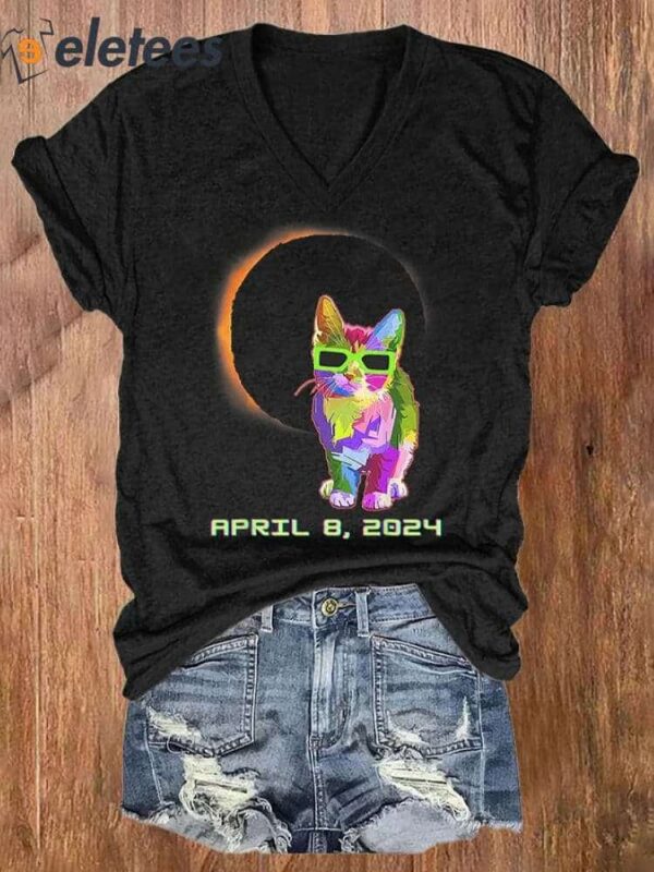 V-neck Retro Cat Solar Eclipse Of April 8 2024 Print T-Shirt
