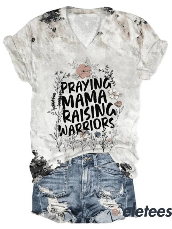 Women’s Praying Mamas Raising Warriors Christian Mother Print V-Neck T-Shirt