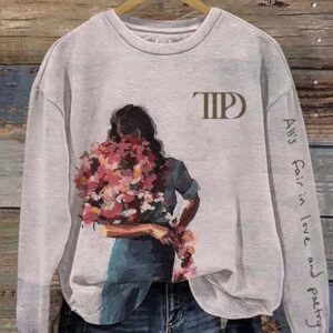Women’s All’s Fair In Love And Poetry Print Casual Sweatshirt