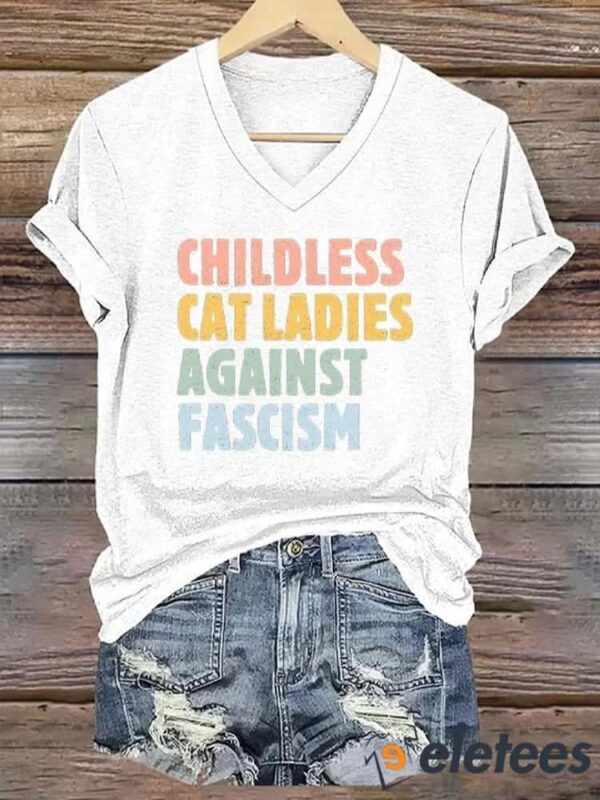Women’s Childless Cat Lady Casual V-Neck Tee