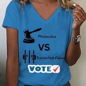 Womens Prosecutor VS Convicted Felon Print T Shirt