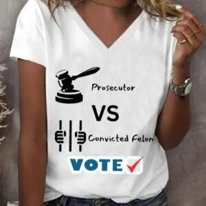 Womens Prosecutor VS Convicted Felon Print T Shirt1